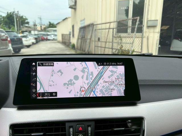 BMW寶馬 X2  第11張相片
