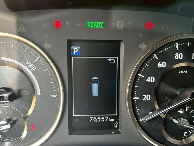 LEXUS凌志 LM300H  第8張相片