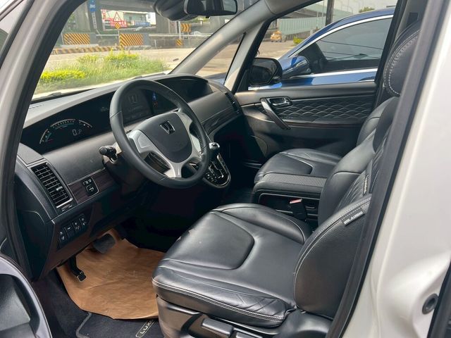 LUXGEN納智捷 7 MPV  第12張相片