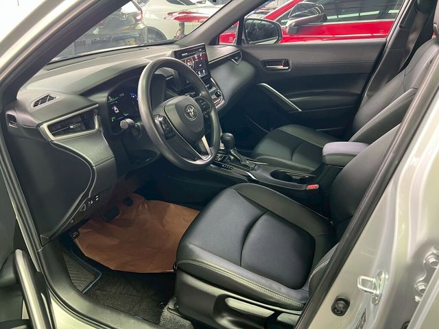TOYOTA豐田 COROLLA CROSS HYBRID  第9張相片