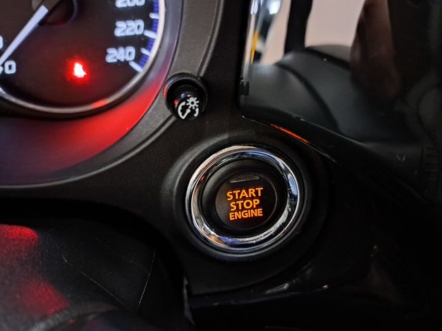 MITSUBISHI三菱 OUTLANDER  第4張相片