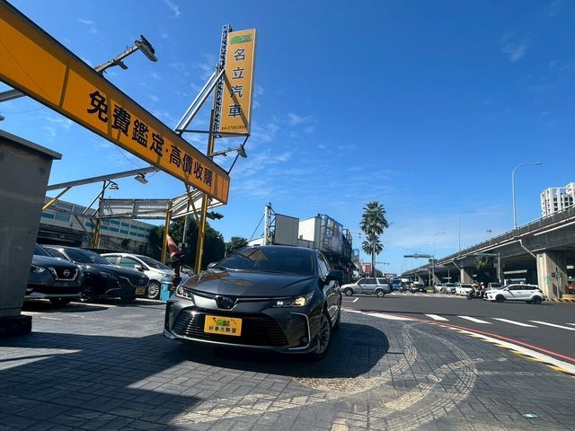 TOYOTA豐田 ALTIS  第1張相片