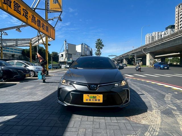 TOYOTA豐田 ALTIS  第2張相片
