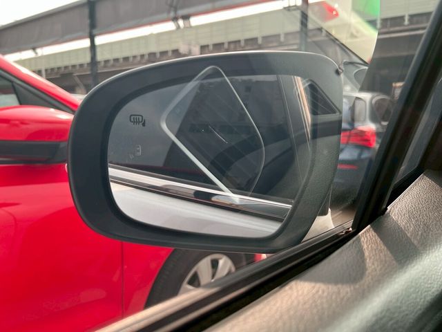 SUZUKI鈴木 SX4  第12張相片