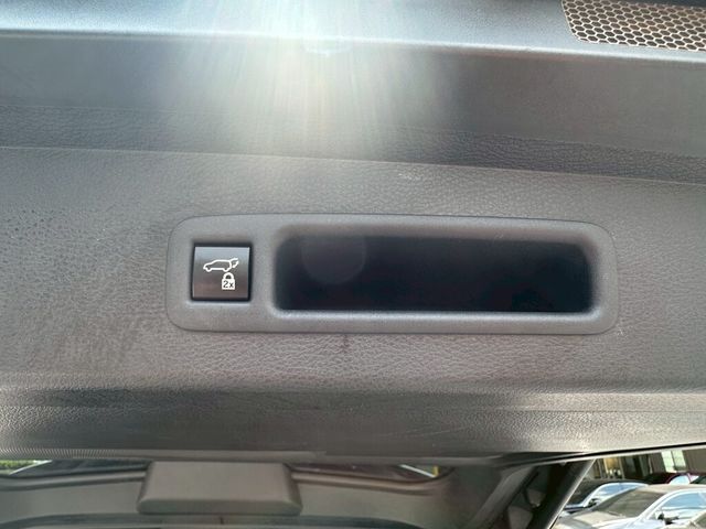 TOYOTA豐田 SIENNA  第17張相片