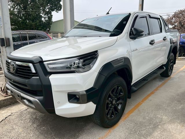 TOYOTA豐田 HILUX  第1張相片