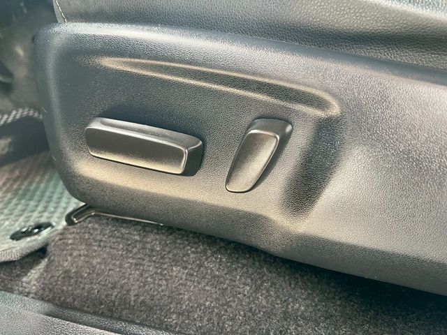 TOYOTA豐田 HILUX  第11張相片