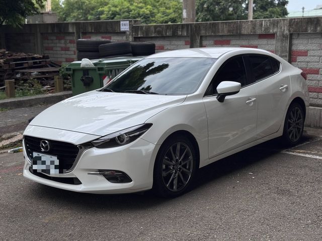 MAZDA馬自達 MAZDA 3  第1張相片