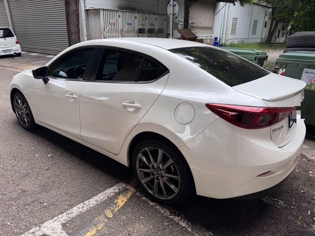 MAZDA馬自達 MAZDA 3  第6張相片