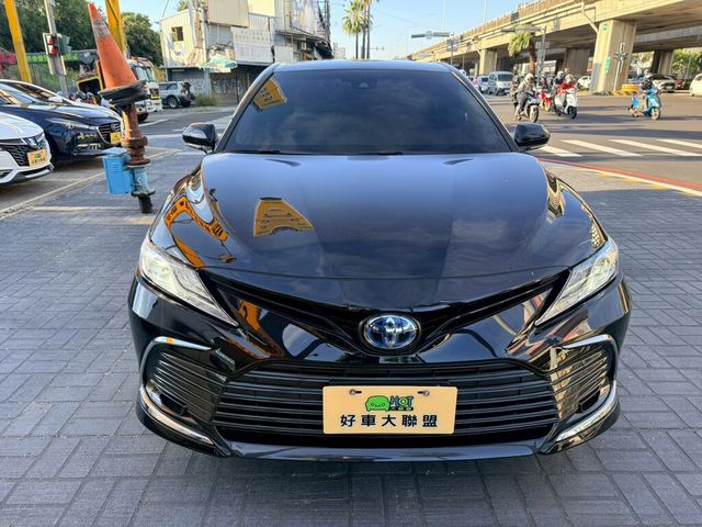 TOYOTA豐田 CAMRY  第2張相片