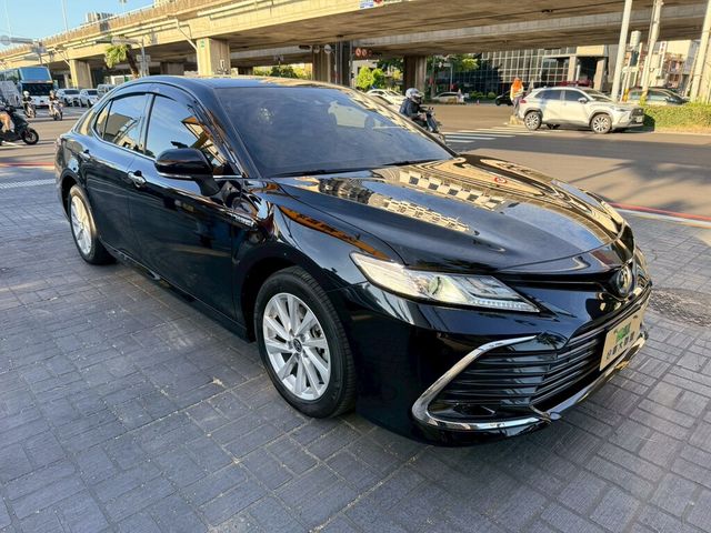 TOYOTA豐田 CAMRY  第3張相片