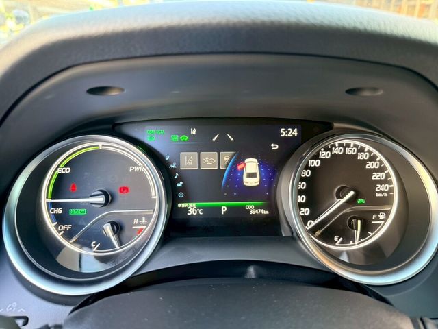 TOYOTA豐田 CAMRY  第8張相片