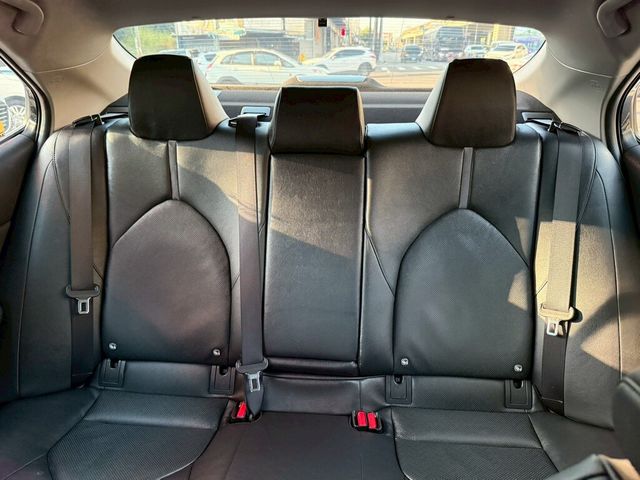 TOYOTA豐田 CAMRY  第12張相片
