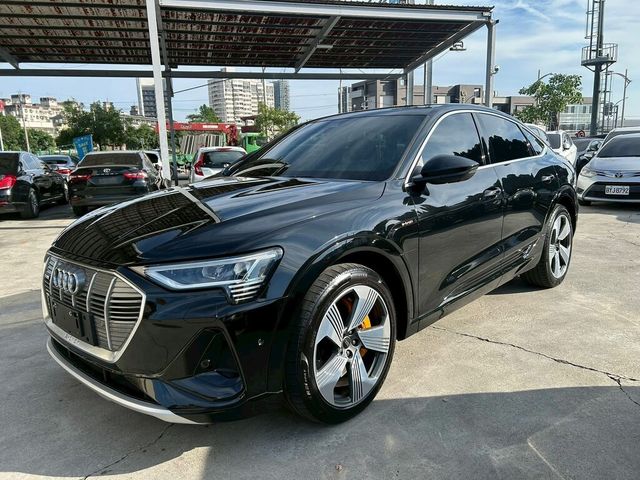 AUDI奧迪 E-TRON  第1張相片