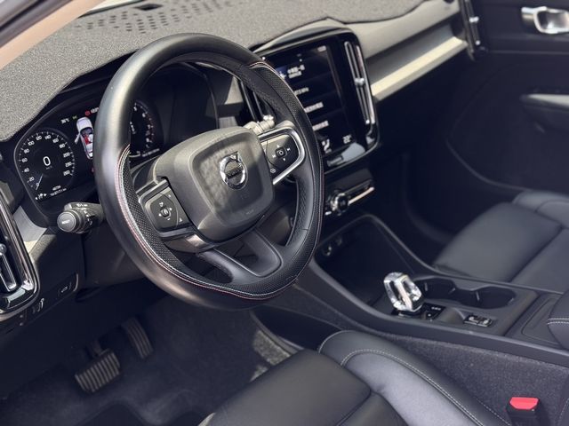 VOLVO富豪 XC40  第3張相片