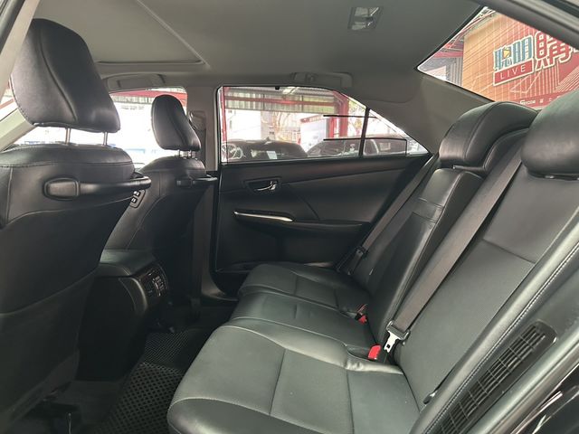 TOYOTA豐田 CAMRY HYBRID  第5張相片