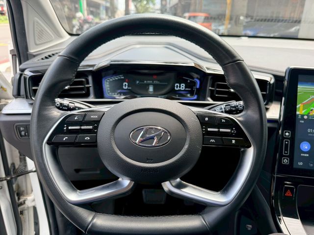 HYUNDAI現代 CUSTIN  第5張相片