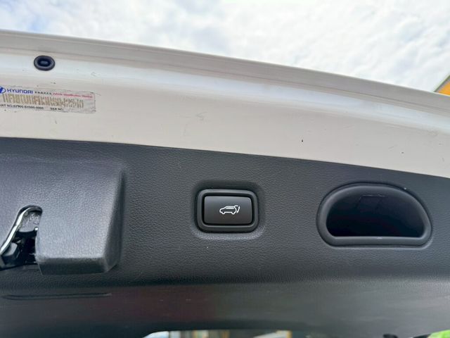 HYUNDAI現代 CUSTIN  第16張相片