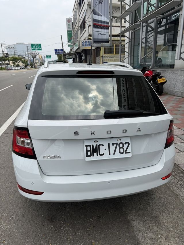SKODA司科達 FABIA  第2張相片