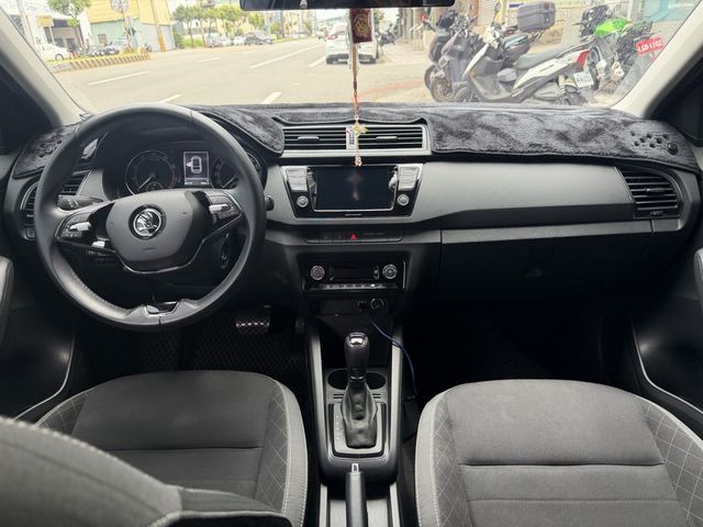SKODA司科達 FABIA  第6張相片