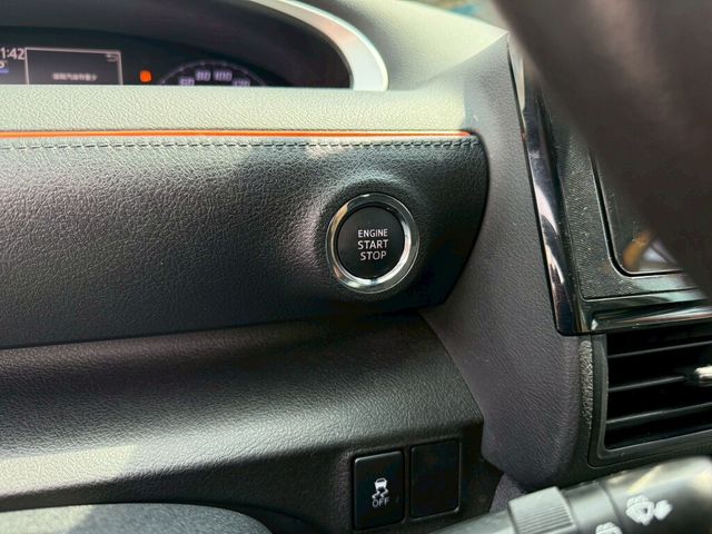 TOYOTA豐田 SIENTA  第7張相片