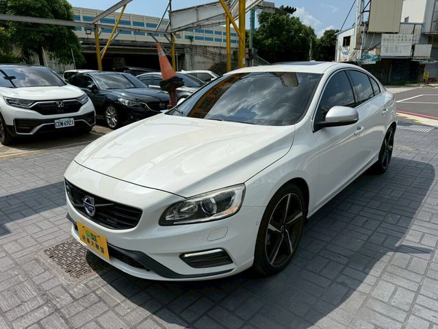 VOLVO富豪 S60  第4張相片