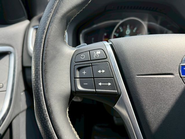 VOLVO富豪 S60  第8張相片