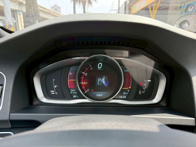 VOLVO富豪 S60  第18張相片