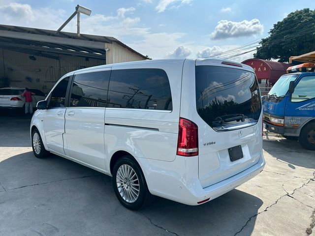 M-BENZ賓士 V250 D  第10張相片
