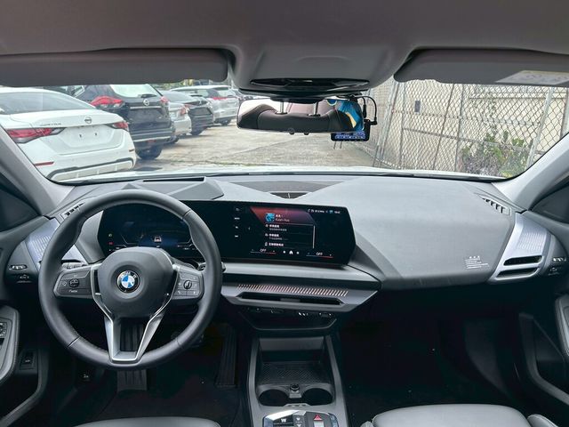 BMW寶馬 120  第8張相片