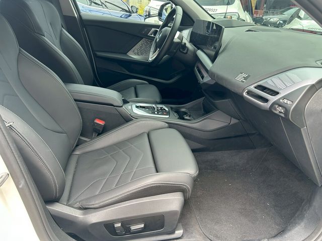 BMW寶馬 120  第10張相片