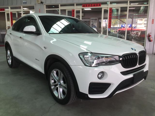 BMW寶馬 X4 XDRIVE35I  第2張相片