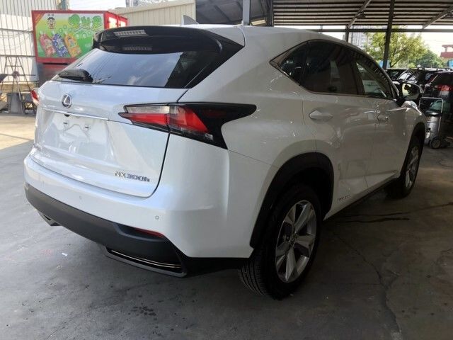 LEXUS凌志 NX300H  第9張相片