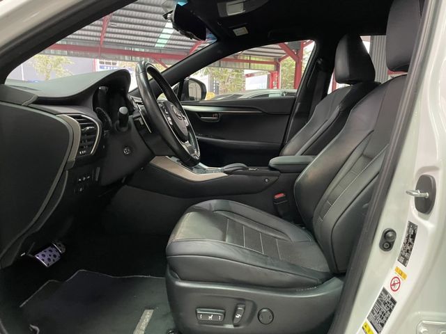 LEXUS凌志 NX200T  第9張相片