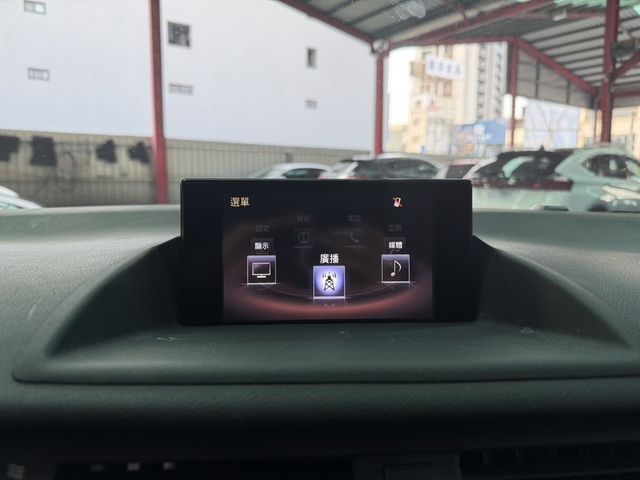 LEXUS凌志 CT200H  第8張相片