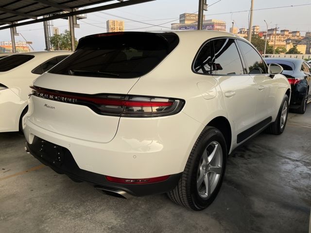 PORSCHE保時捷 MACAN  第12張相片