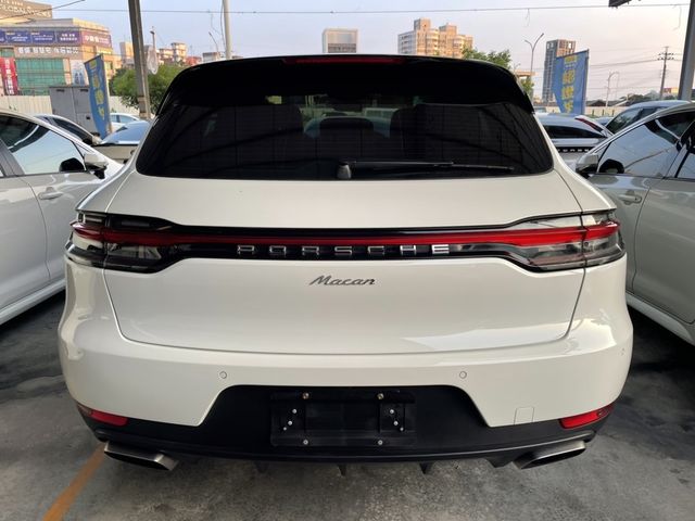 PORSCHE保時捷 MACAN  第13張相片