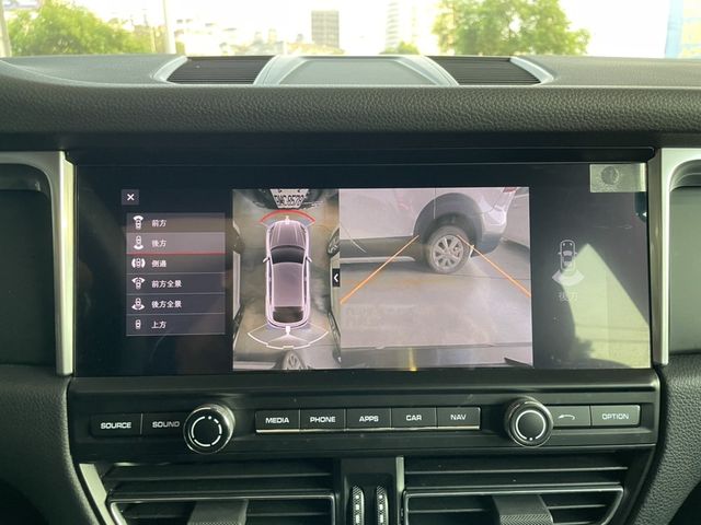 PORSCHE保時捷 MACAN  第14張相片