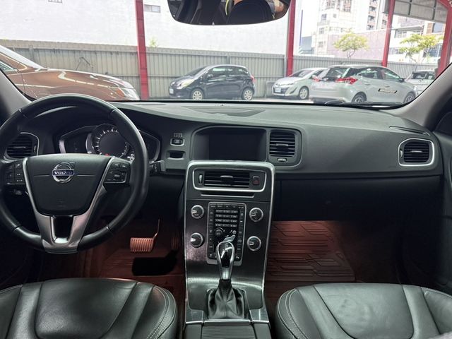 VOLVO富豪 S60  第9張相片