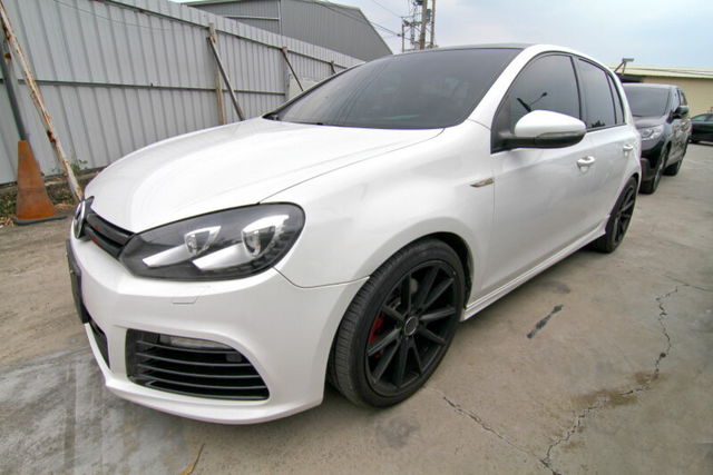 VOLKSWAGEN福斯 GOLF GTI  第1張相片