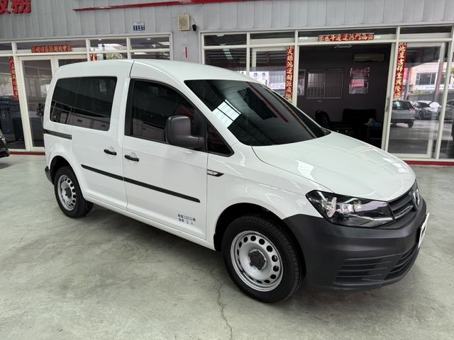 VOLKSWAGEN福斯 CADDY  第3張相片