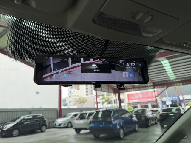 VOLKSWAGEN福斯 CADDY  第8張相片