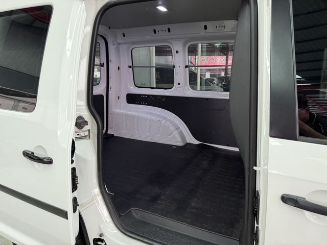 VOLKSWAGEN福斯 CADDY  第10張相片