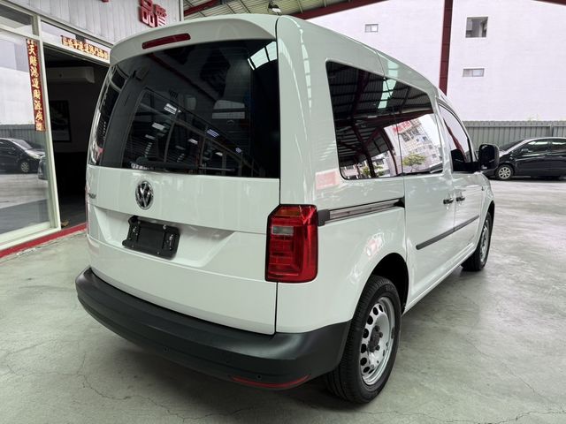 VOLKSWAGEN福斯 CADDY  第14張相片