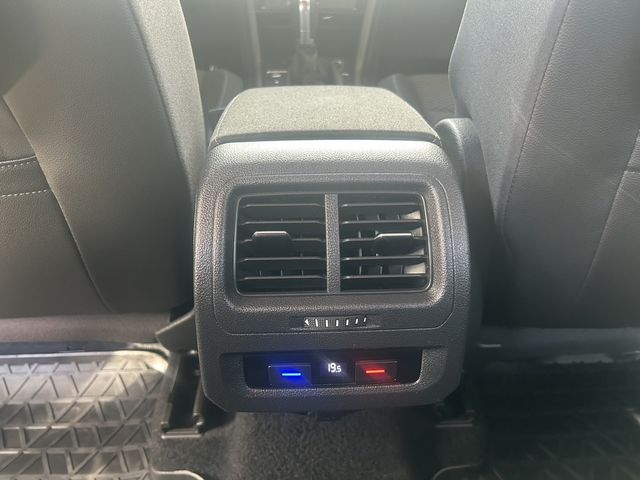 VOLKSWAGEN福斯 TOURAN  第11張相片