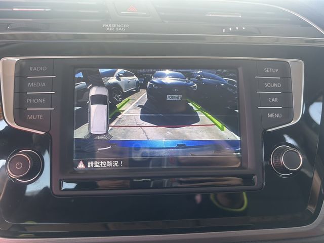 VOLKSWAGEN福斯 TOURAN  第17張相片