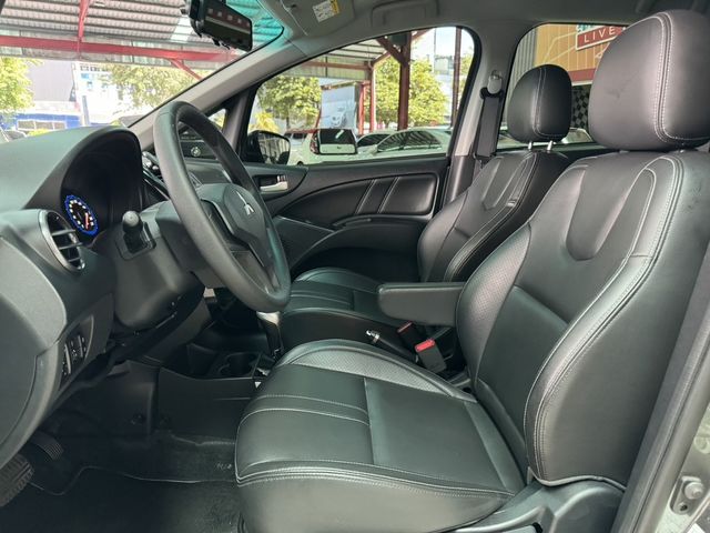 MITSUBISHI三菱 COLT PLUS  第8張相片