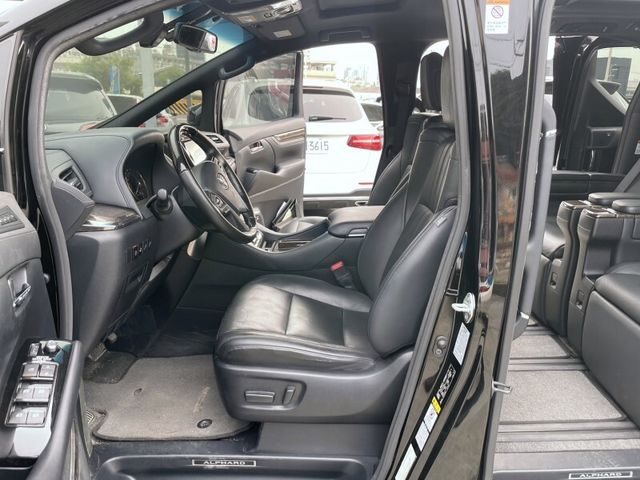 TOYOTA豐田 ALPHARD  第6張相片