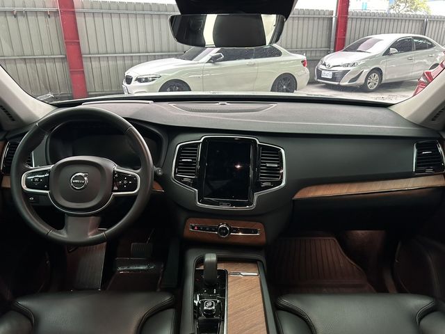VOLVO富豪 XC90  第8張相片