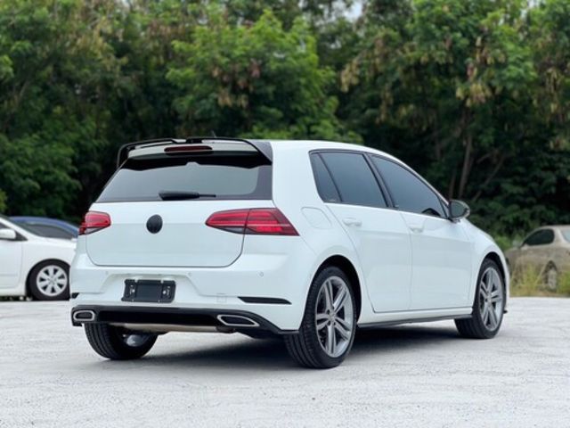 VOLKSWAGEN福斯 GOLF  第2張相片